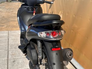 Piaggio Beverly 300i Tourer 2009 --MOTO SIDIROPOULOS--  BEVERLY 300 TOURER 2009-thumb-25