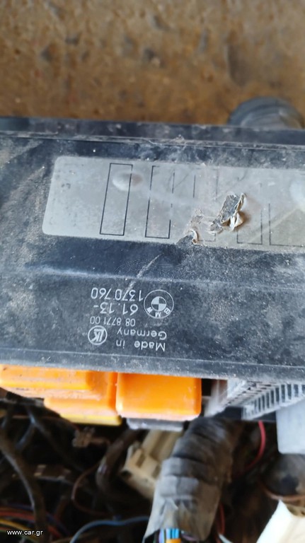 BMW E30 Ασφαλειοθήκη με καλωδίωση κομπλέ.