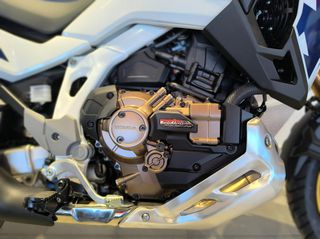 Honda 2026 CRF1100 Africa Twin DCT EL .SUSPENSIONS special colour-thumb-11