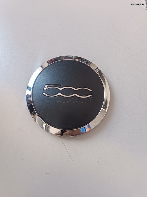 ΤΑΠΑ ΚΕΝΤΡΟΥ ΖΑΝΤΑΣ FIAT 500