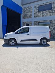 Κλούβα Opel 2023 COMBO-thumb-1