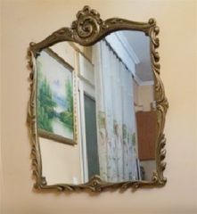 Ξυλόγλυπτος καθρέπτης αντίκα