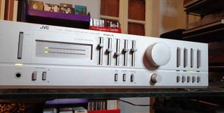 JVC A-X4