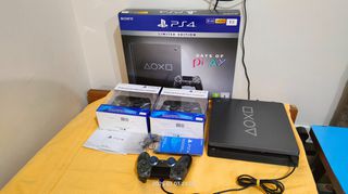 Limited Edition Days Of play Playstation 4 1TB + 3 Χειριστήρια Sony