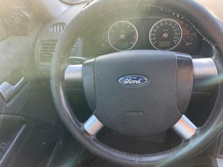 FORD MONDEO-thumb-5