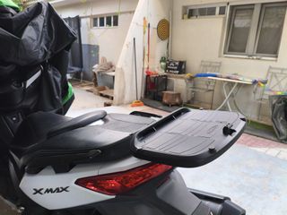 Yamaha XMAX 400 2015-thumb-11