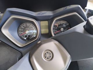 Yamaha XMAX 400 2015-thumb-14