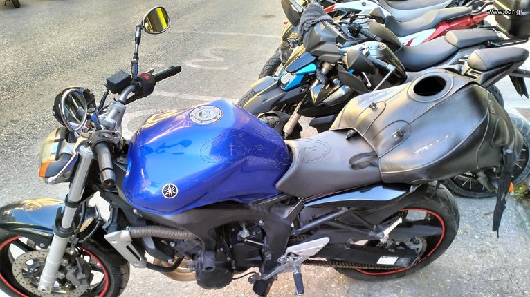 Yamaha FZ6 Naked 2005 FAZER 600
