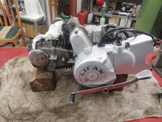 ΜΟΤΈΡ LIFAN 125 ΜΙΖΑΤΟ