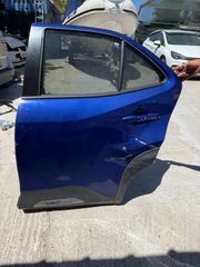 Γρύλλος πισινος Yaris cross-thumb-1