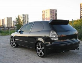 Αεροτομή για Toyota Corolla E11 hatchback