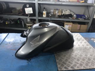 Ντεπόζιτο CB 1000 Hornet