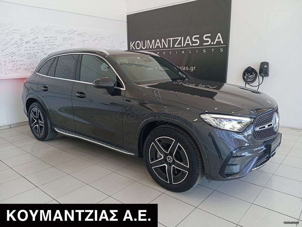 Mercedes-Benz GLC 300 2023 4MATIC 9G-TRONIC AMG