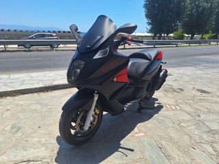 Gilera GP 800 2009-thumb-3
