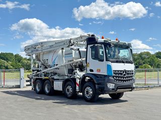 Μπετονιέρα Mercedes-Benz 2016 AROCS 3743 * αντλία σκυροδέματος + ραδιόφωνο * 8x4 * TOP