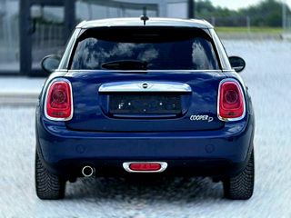 Mini Cooper D 2016-thumb-5