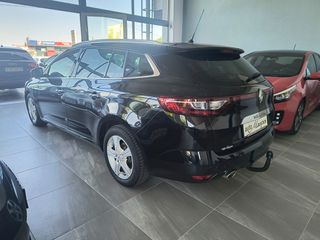 Renault Megane 2017 GRANDTOUR 1.6 DCI  130    BOSE EDITION-thumb-11