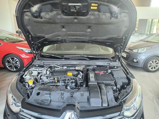 Renault Megane 2017 GRANDTOUR 1.6 DCI  130    BOSE EDITION-thumb-16
