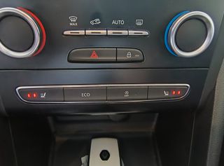 Renault Megane 2017 GRANDTOUR 1.6 DCI  130    BOSE EDITION-thumb-26