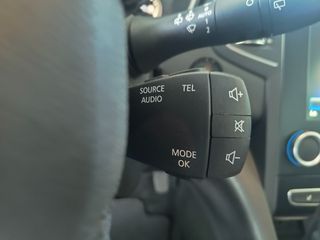 Renault Megane 2017 GRANDTOUR 1.6 DCI  130    BOSE EDITION-thumb-39