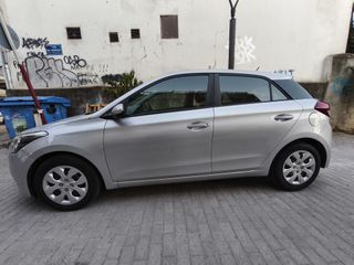 Hyundai i 20 2018-thumb-5