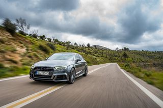 Audi S3 2018 S3 SEDAN 8V2 DAYTONA GREY BLACK EDITION-thumb-2