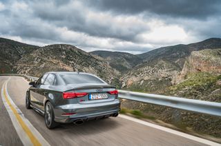 Audi S3 2018 S3 SEDAN 8V2 DAYTONA GREY BLACK EDITION-thumb-8