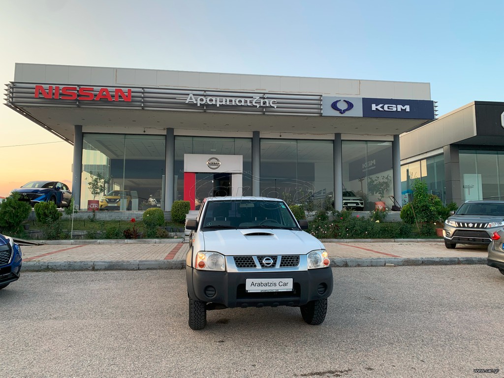 Nissan Navara 2005 D22 4X4 2.5DI TURBO DIESEL 4DR