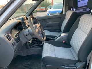 Nissan Navara 2005 D22 4X4 2.5DI TURBO DIESEL 4DR-thumb-11