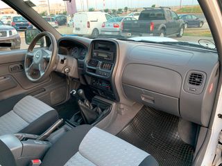 Nissan Navara 2005 D22 4X4 2.5DI TURBO DIESEL 4DR-thumb-14