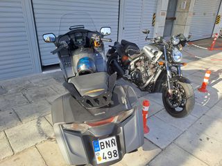 Yamaha V-MAX 2009-thumb-26