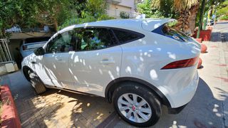 Jaguar E-Pace 2018-thumb-4