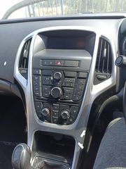 Opel Astra J