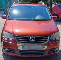 Volkswagen Touran 2009 1.4 TSI 140HP