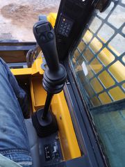 Φορτωτάκι Gehl 2017 R135-thumb-12