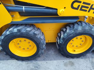 Φορτωτάκι Gehl 2017 R135-thumb-20