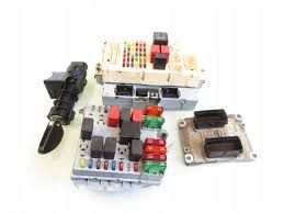 KIT ΕΓΚΕΦΑΛΟΣ ΜΗΧΑΝΗΣ ALFA ROMEO 147 0261206725  ΣΕΤ περιλαμβάνει εγκέφαλο κινητήρα, immobiliser και κλειδιά. Raptis Parts