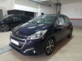 Peugeot 208 2015 1.6BLUEHDI 100