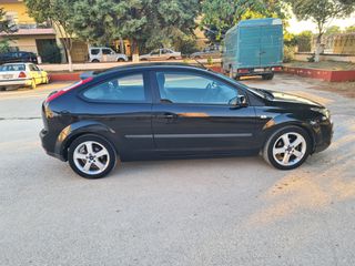 Ford Focus 2005-thumb-1
