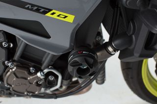 SW-MOTECH μανιτάρια προστασίας για Yamaha MT-10 / SP (16-21) – Μαύρα-thumb-3