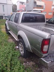 Nissan Navara 2004-thumb-1