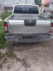 Nissan Navara 2004-thumb-2