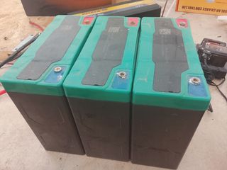 Μπαταρία AGM gelφωτοβολταϊκών 100 ah 12 volt