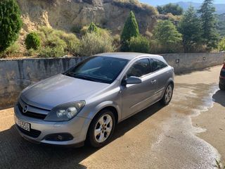 Opel Astra 2005 GTC