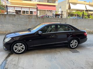 Mercedes-Benz E 250 2010 CGI BLUE EFFICIENCY AVANTGARDE