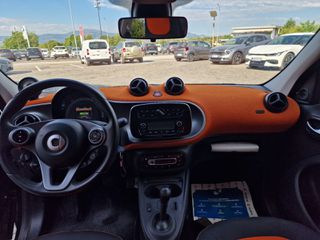 Smart ForFour 2019 EQ 60kW passion Hatchback 5-door-thumb-8