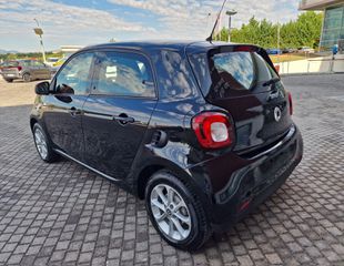 Smart ForFour 2019 EQ 60kW passion Hatchback 5-door-thumb-3