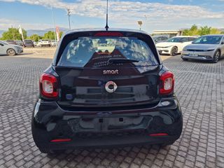 Smart ForFour 2019 EQ 60kW passion Hatchback 5-door-thumb-4