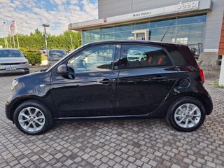 Smart ForFour 2019 EQ 60kW passion Hatchback 5-door-thumb-2