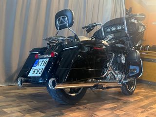 Harley Davidson Street Glide 2014-thumb-17